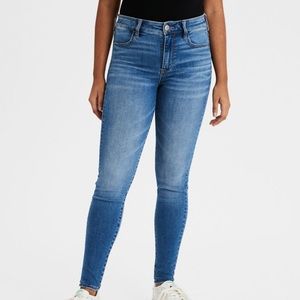 Medium wash AEO jeans